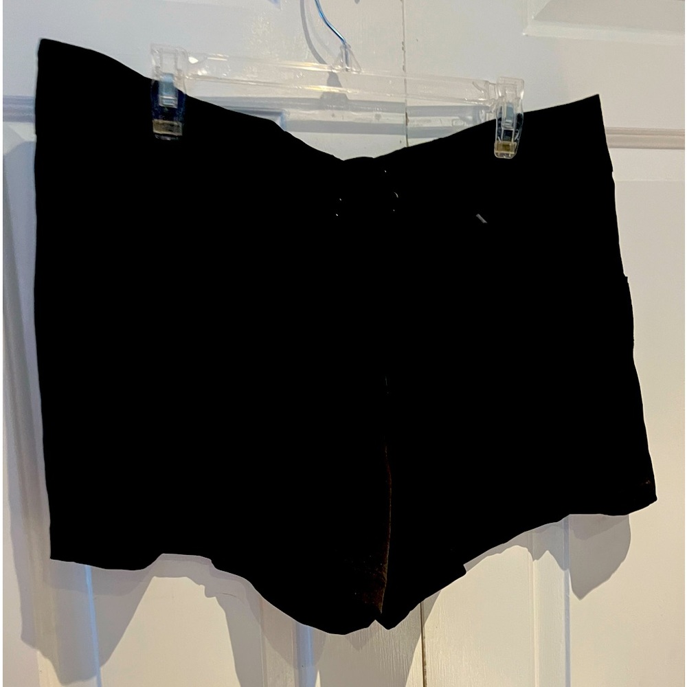 LeLani size 16 swim shorts with pockets